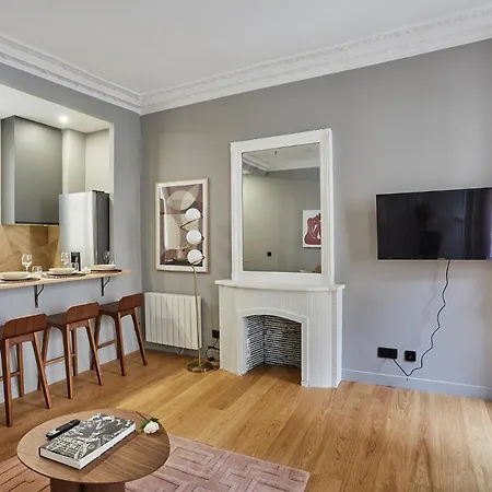 Beaubourg Le Marais By Prestige Parigi